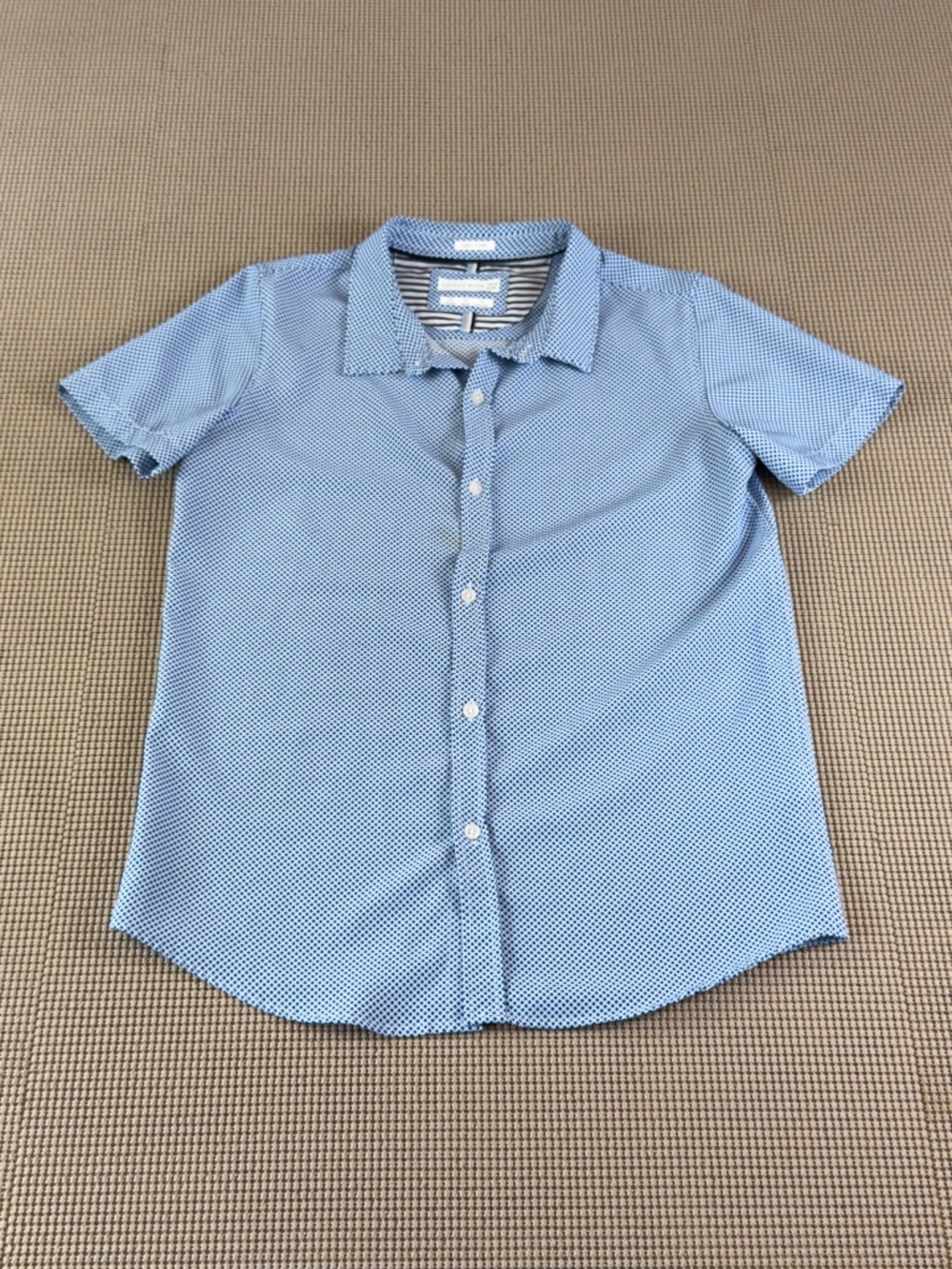 CACTUS easy care wrinkle free boys button down short sleeve size 13/14